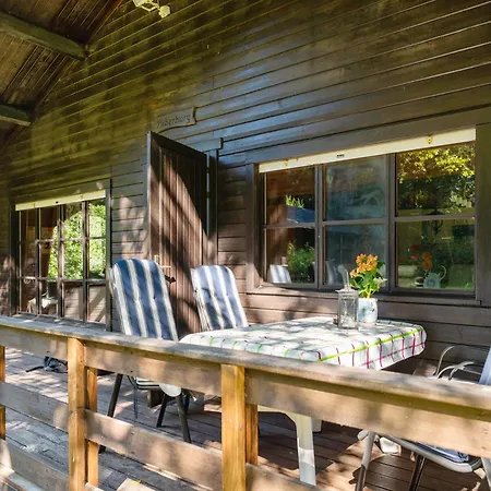 Blockhaeuser Auf Reiterhof In *