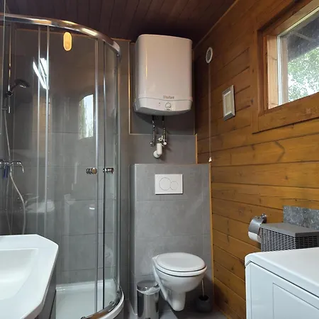 Blockhaeuser Auf Reiterhof In Nyaraló Eschede