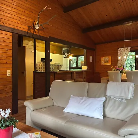 Blockhaeuser Auf Reiterhof In * Eschede