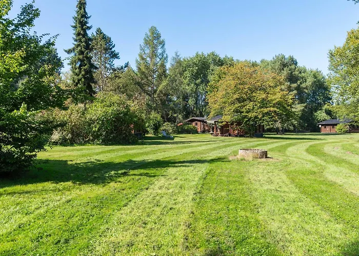 Semesterbostad Blockhaeuser Auf Reiterhof In