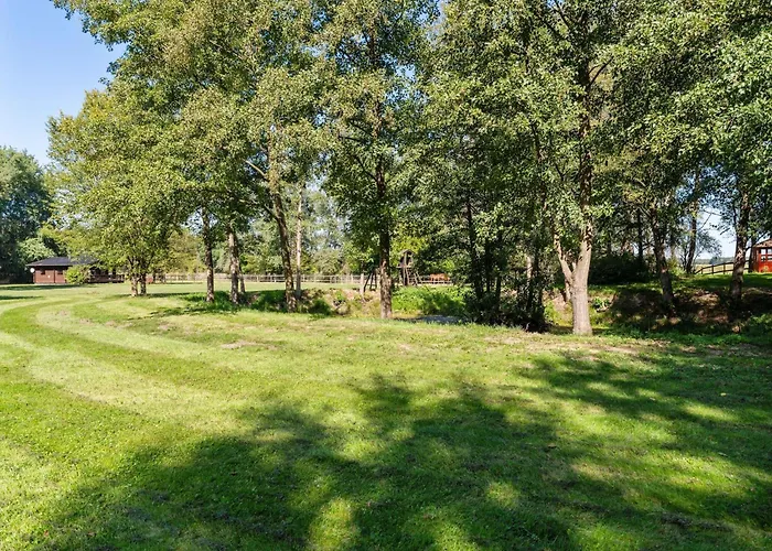 Blockhaeuser Auf Reiterhof In Дом отдыха Eschede