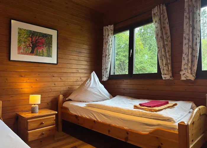 Blockhaeuser Auf Reiterhof In Semesterbostad *