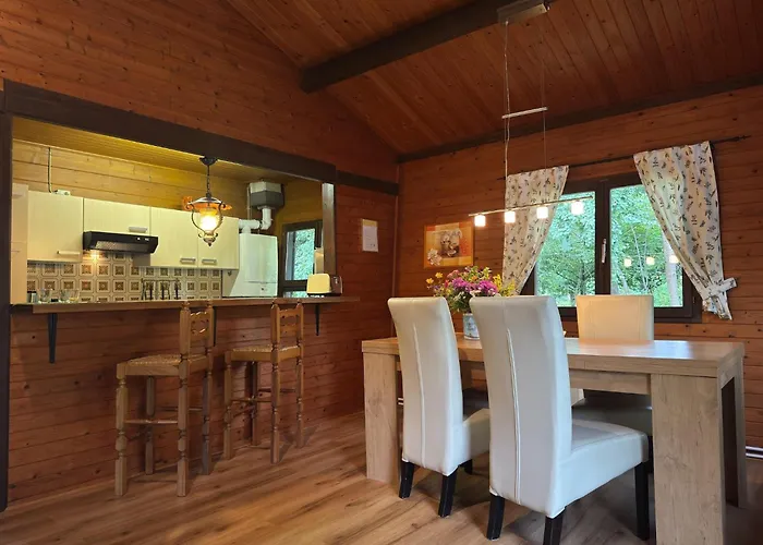 Blockhaeuser Auf Reiterhof In Дом отдыха *