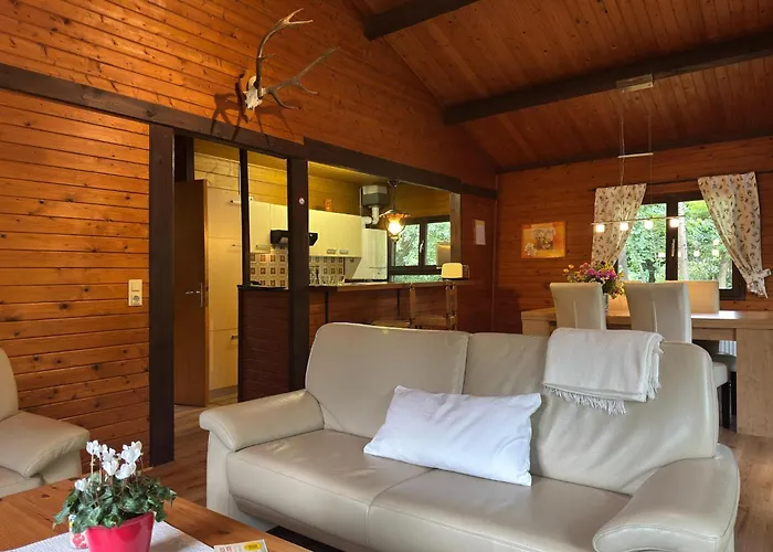 Blockhaeuser Auf Reiterhof In * Eschede