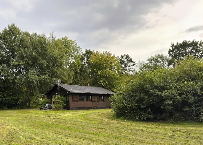 Blockhaeuser Auf Reiterhof In